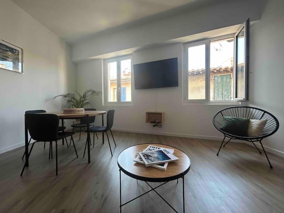 Duplex Au Coeur Du Village De Cassis Eksteriør billede